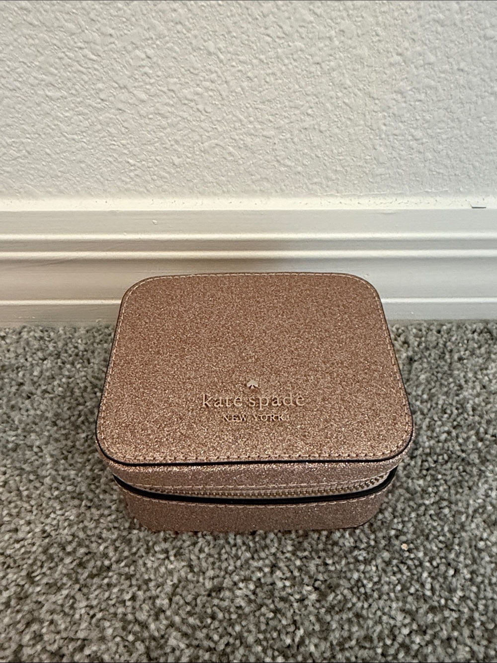 kate spade rose gold glitter jewelry travel case